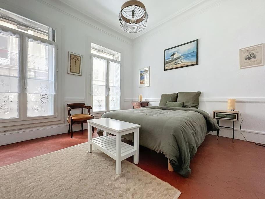 Nouveau - Appartement 100M2 Avec Terrasse A 1 Min De La Place De La Comedie Montpellier Exteriér fotografie