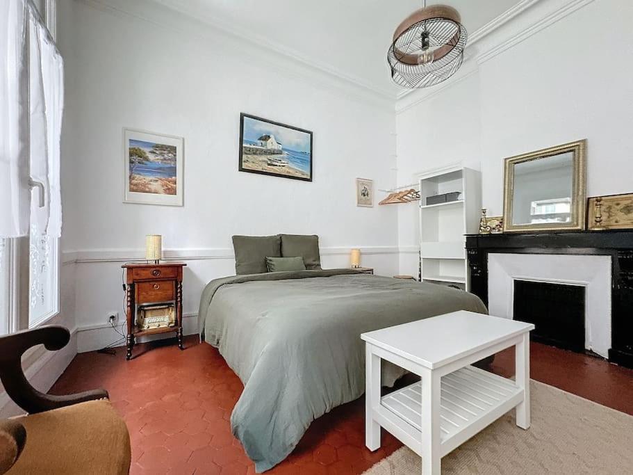Nouveau - Appartement 100M2 Avec Terrasse A 1 Min De La Place De La Comedie Montpellier Exteriér fotografie