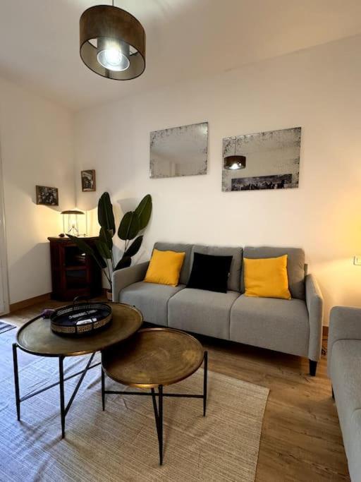 Nouveau - Appartement 100M2 Avec Terrasse A 1 Min De La Place De La Comedie Montpellier Exteriér fotografie
