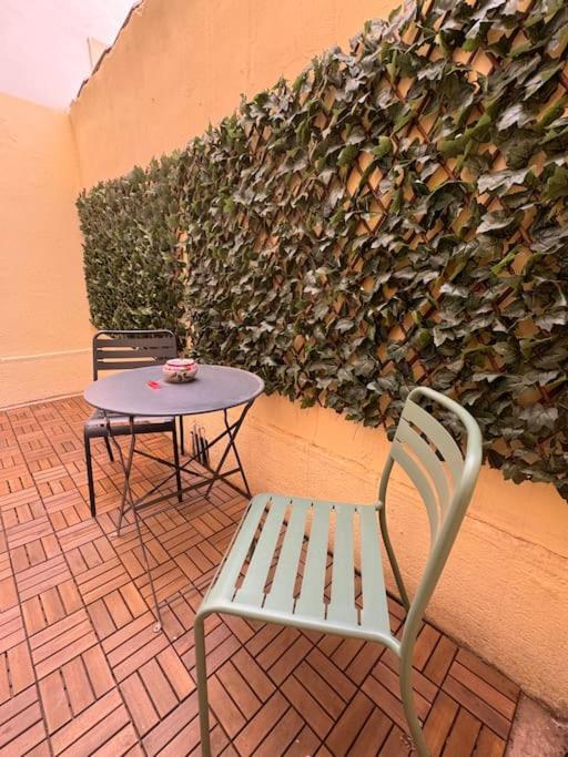 Nouveau - Appartement 100M2 Avec Terrasse A 1 Min De La Place De La Comedie Montpellier Exteriér fotografie